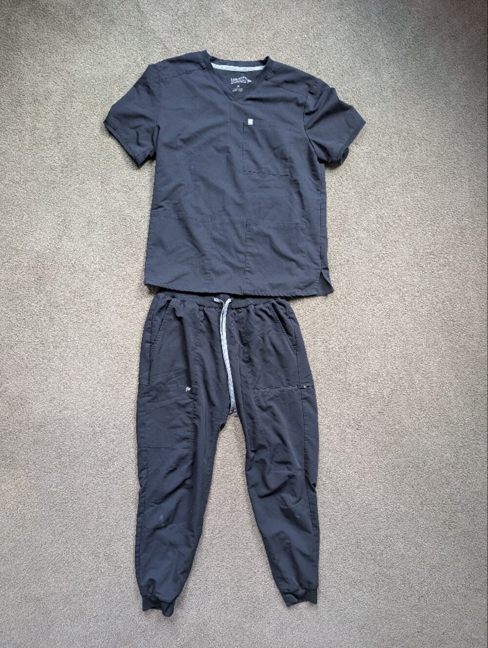 Fabletics Black Mens Scrubs Set Medium